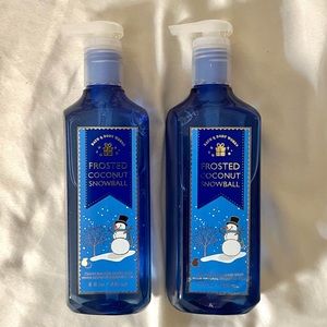 Bath & Body Works Frosted Coconut Snowball Soap Set of 2